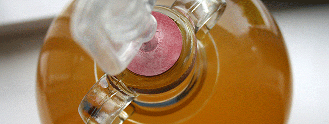 removing colour from elderflower wine