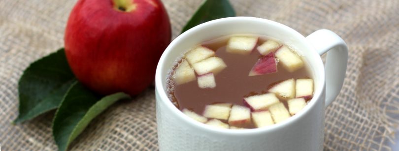 apple hot toddy with rum or brandy